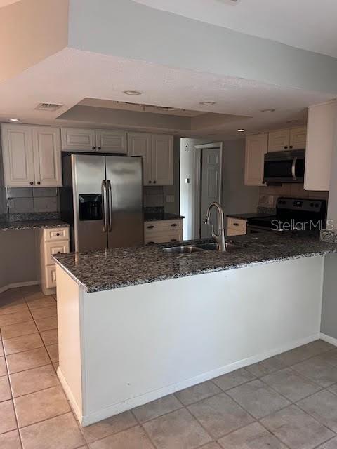 ORCHID LAKE VILLAGE EAST - Residential