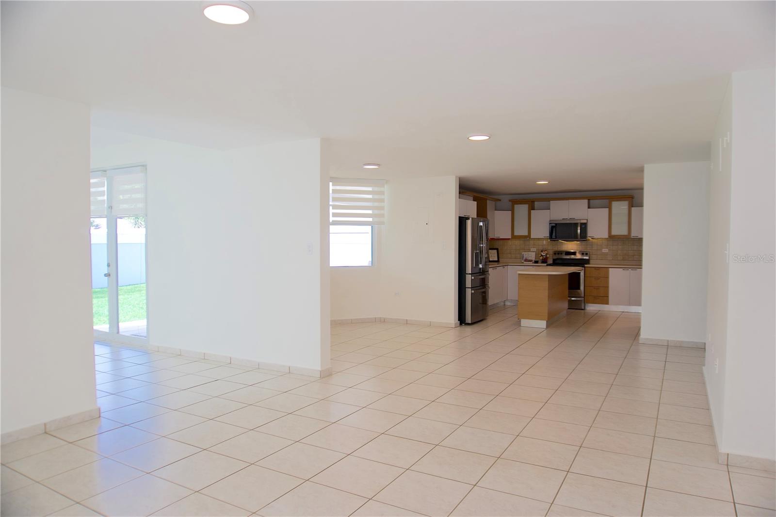 PASEO LAS OLAS - Residential