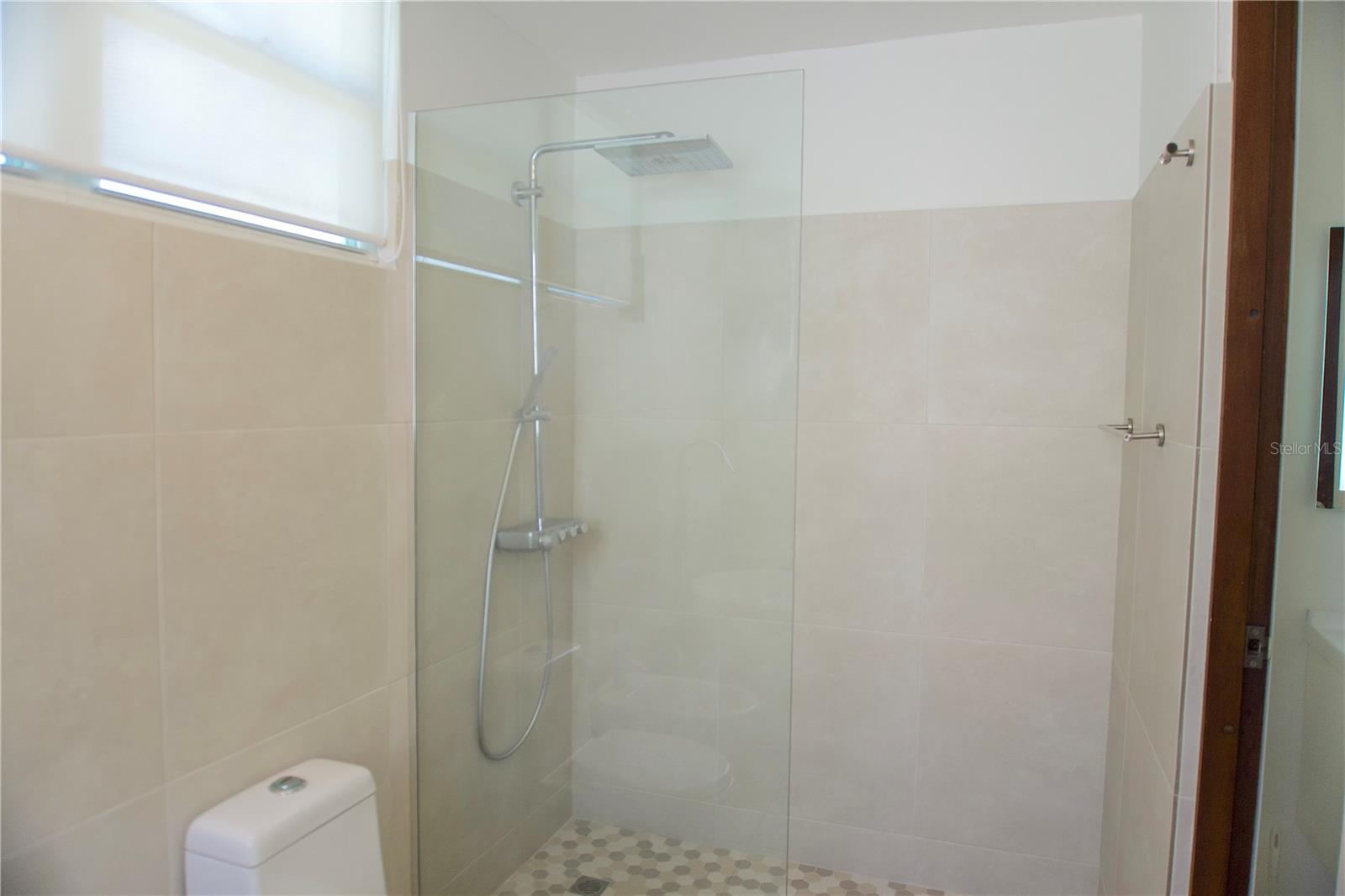 PASEO LAS OLAS - Residential