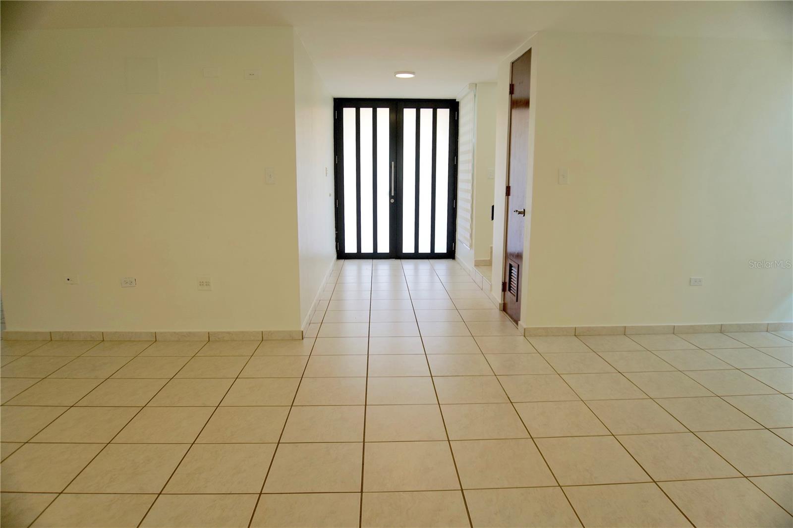 PASEO LAS OLAS - Residential