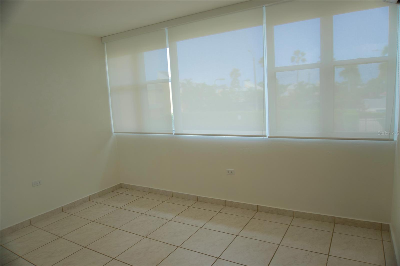 PASEO LAS OLAS - Residential