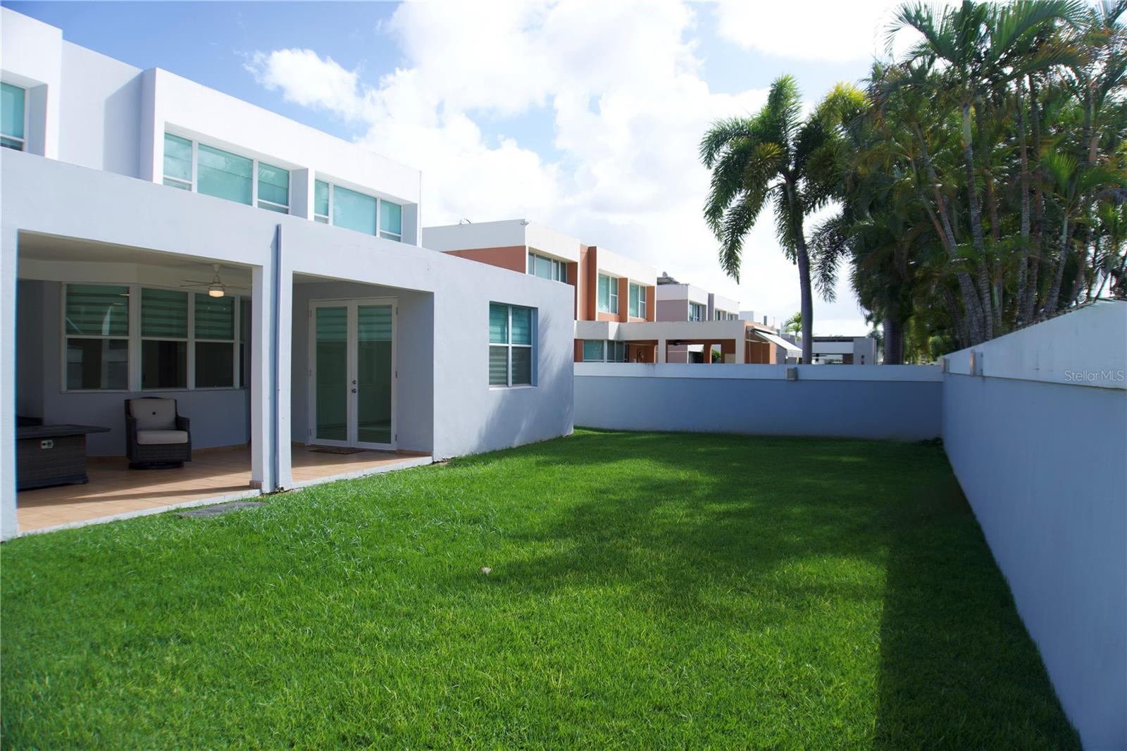 PASEO LAS OLAS - Residential