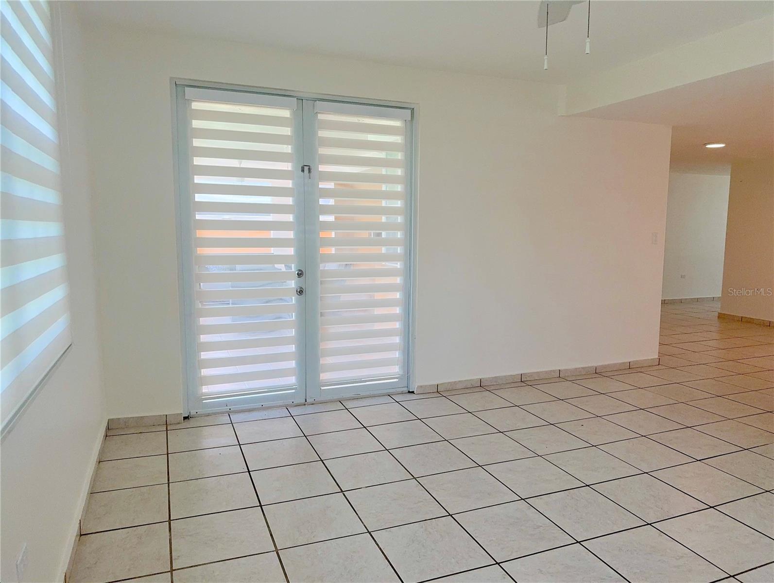 PASEO LAS OLAS - Residential