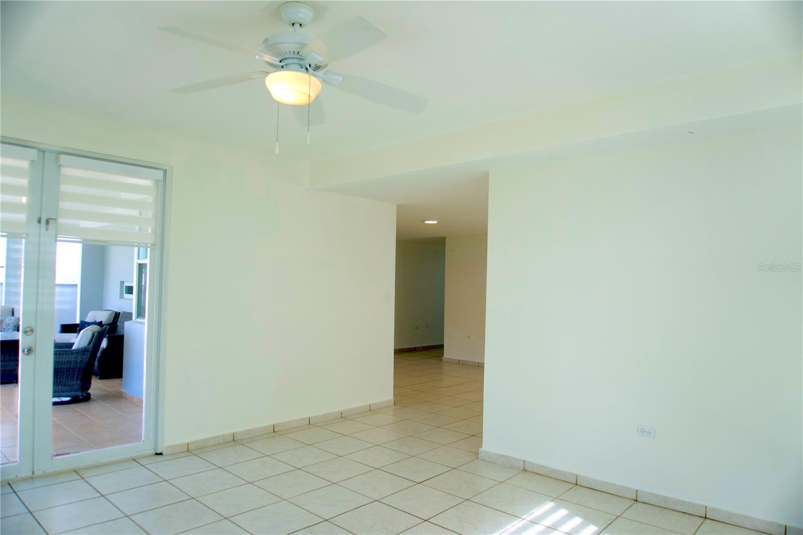 PASEO LAS OLAS - Residential