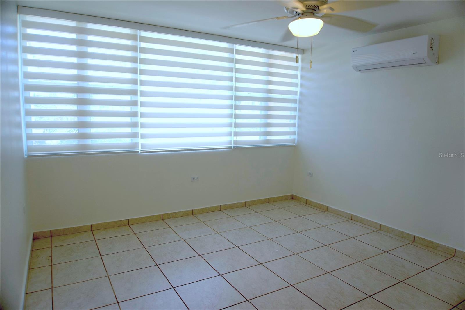 PASEO LAS OLAS - Residential