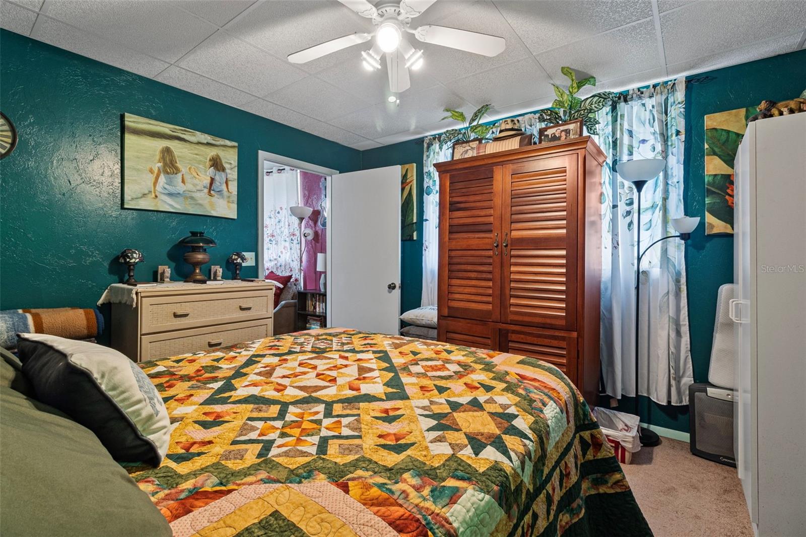 LAKE SIDE ESTATES - Residential