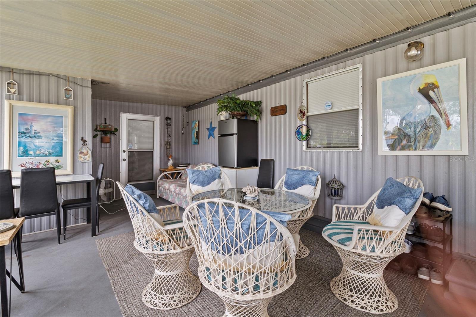 LAKE SIDE ESTATES - Residential