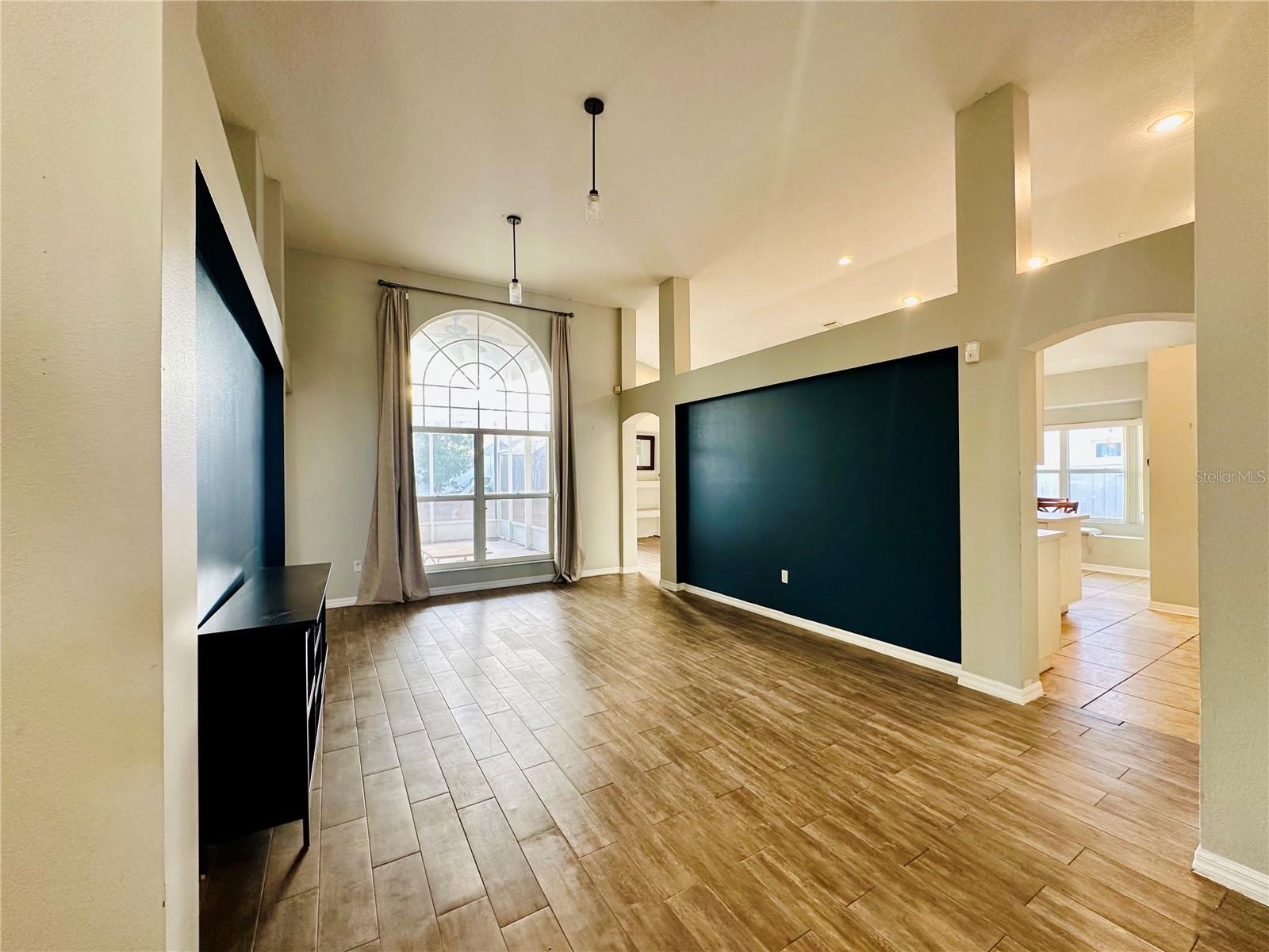 BRENTWOOD HILLS TRCT B UN 1 - Residential