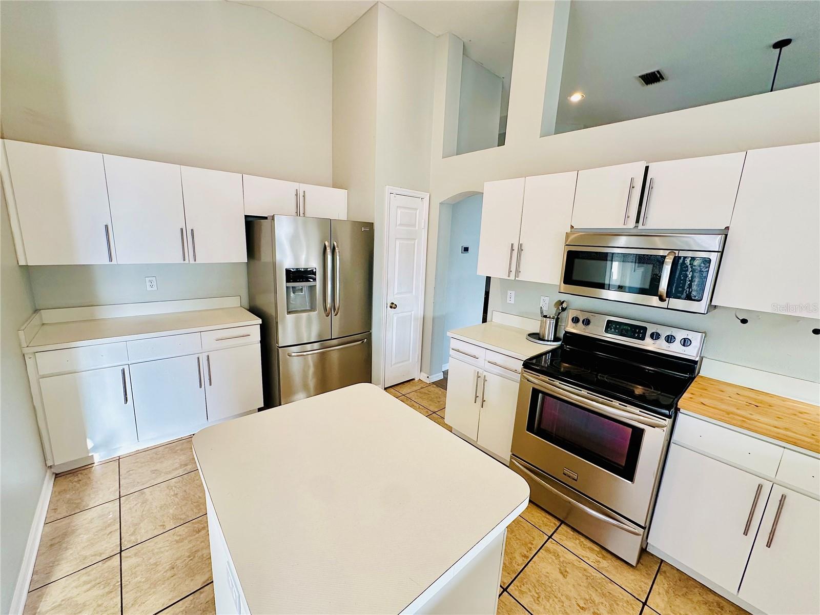 BRENTWOOD HILLS TRCT B UN 1 - Residential