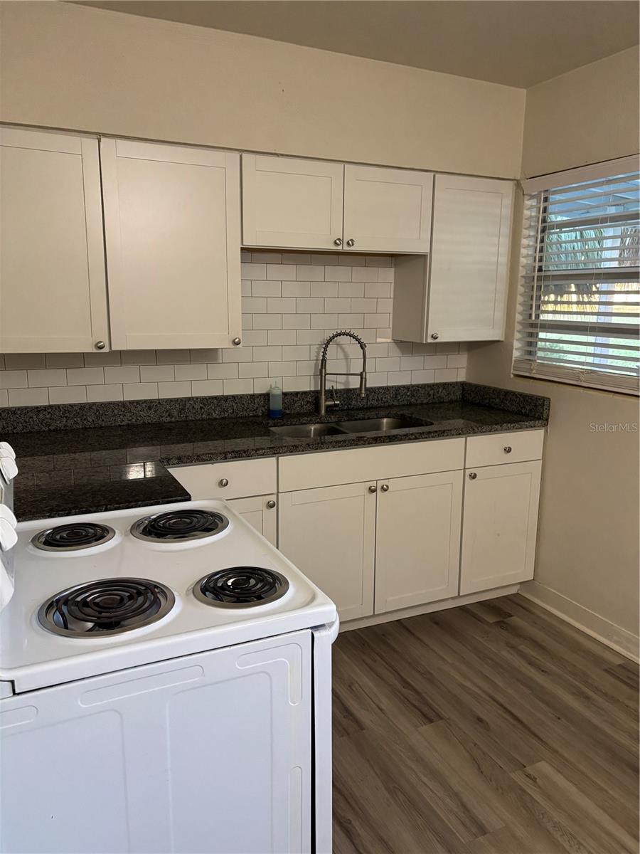 SUNSET POINT A REP - Residential Lease