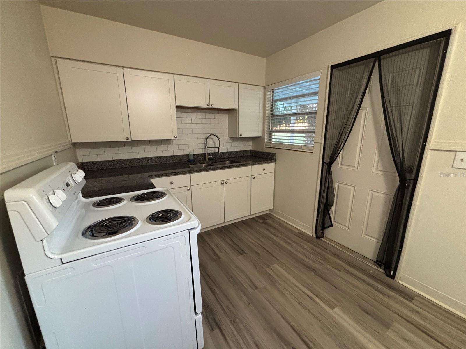 SUNSET POINT A REP - Residential Lease