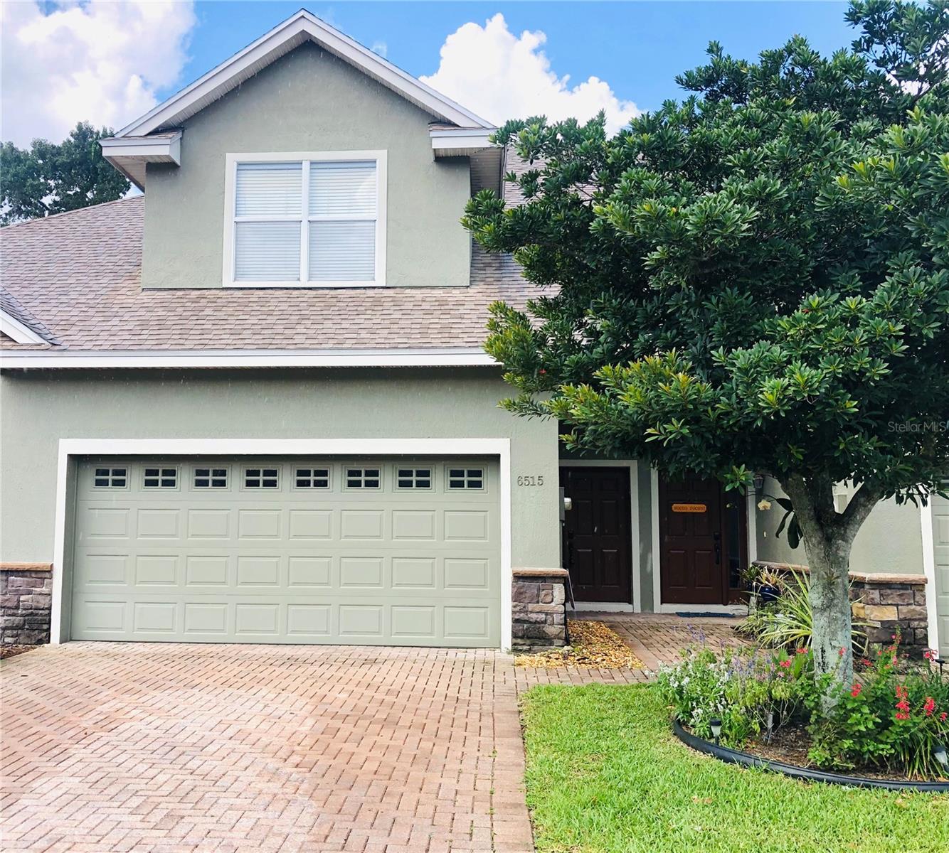 ~Beautiful 3/2.5 South Lakeland Townhome Offered for Lease~
This well-maintained townhome is nestled within the gated community of Chelsea Oaks. Features include an open floor plan with generous size rooms, an earth-tone color scheme, bonus/flex space, sizeable kitchen with solid wood cabinetry, granite counters, stainless-steel appliances, breakfast bar and pantry, and inside utility room with washer/dryer. Additional characteristics include a private and serene screened lanai overlooking a nature preserve area and a two-car garage. Tenancy includes access to a beautiful community pool and fitness center.