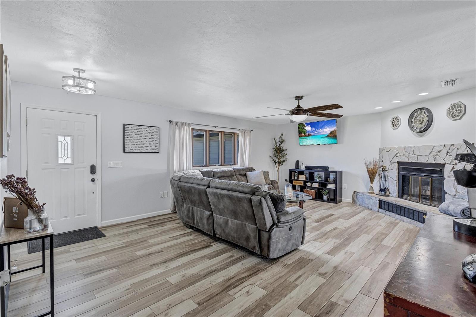 GLENWOOD ACRES UNIT ONE - Residential