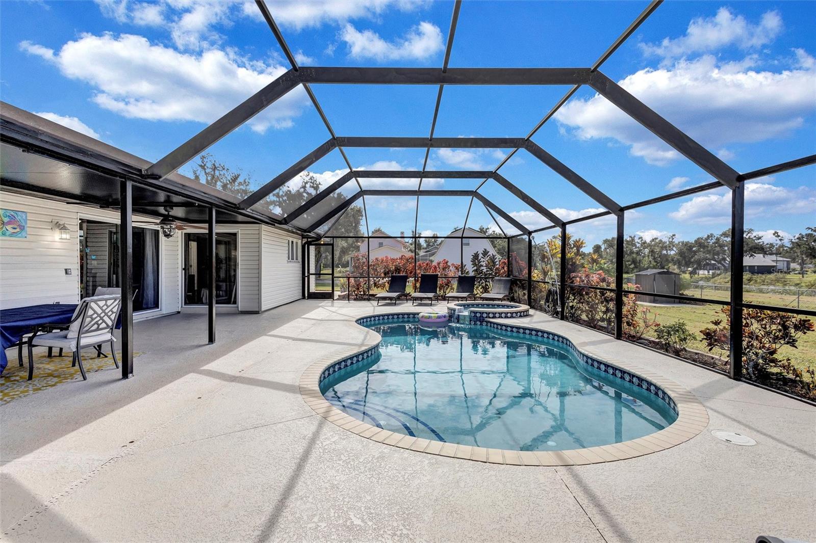 GLENWOOD ACRES UNIT ONE - Residential