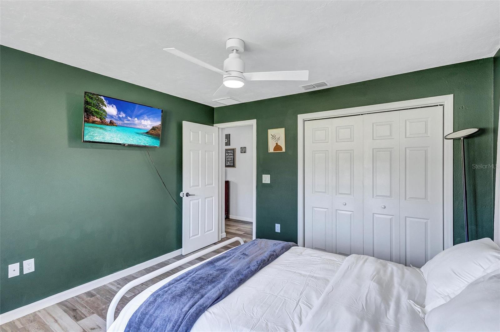 GLENWOOD ACRES UNIT ONE - Residential