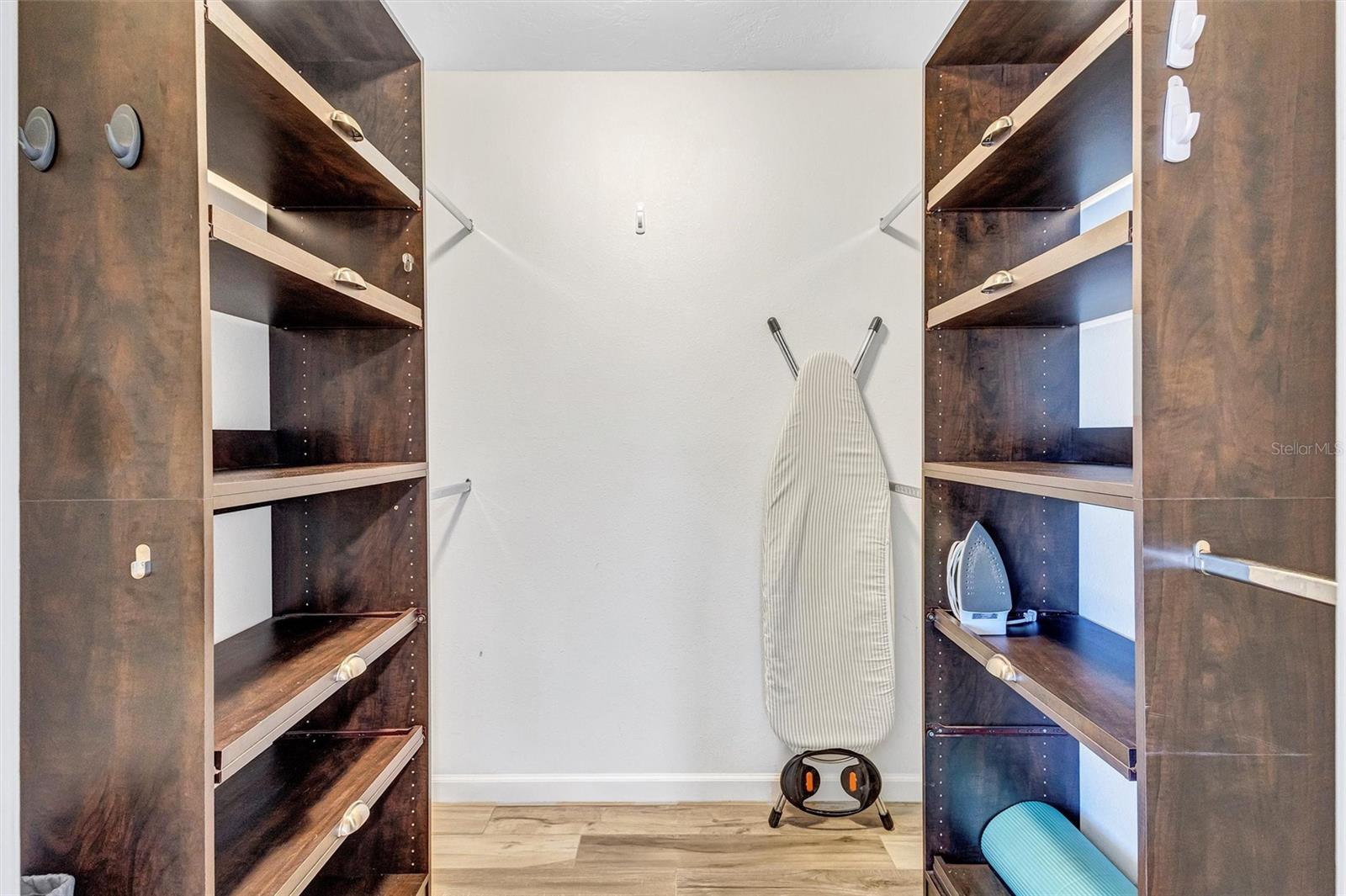 GLENWOOD ACRES UNIT ONE - Residential