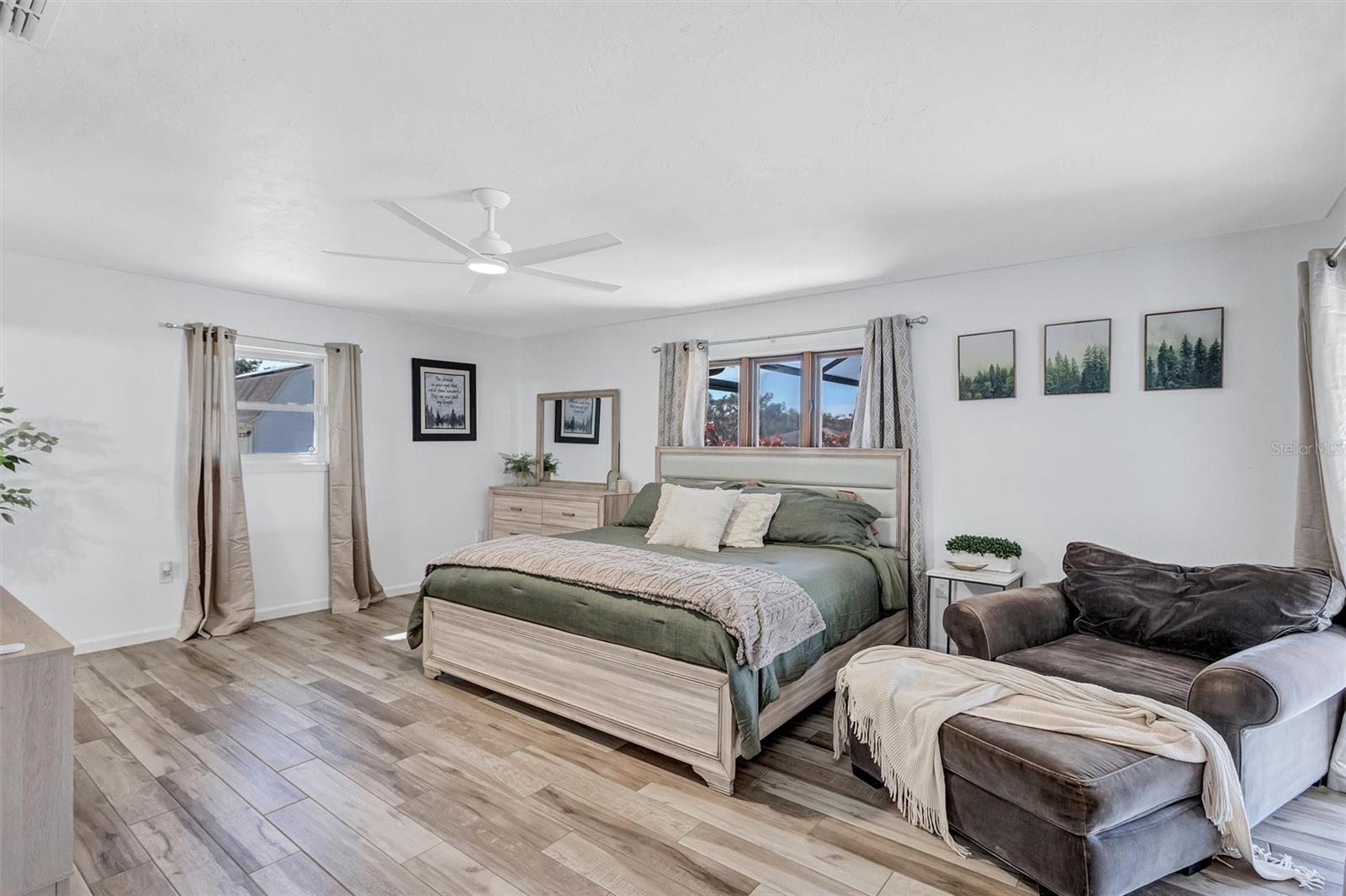 GLENWOOD ACRES UNIT ONE - Residential