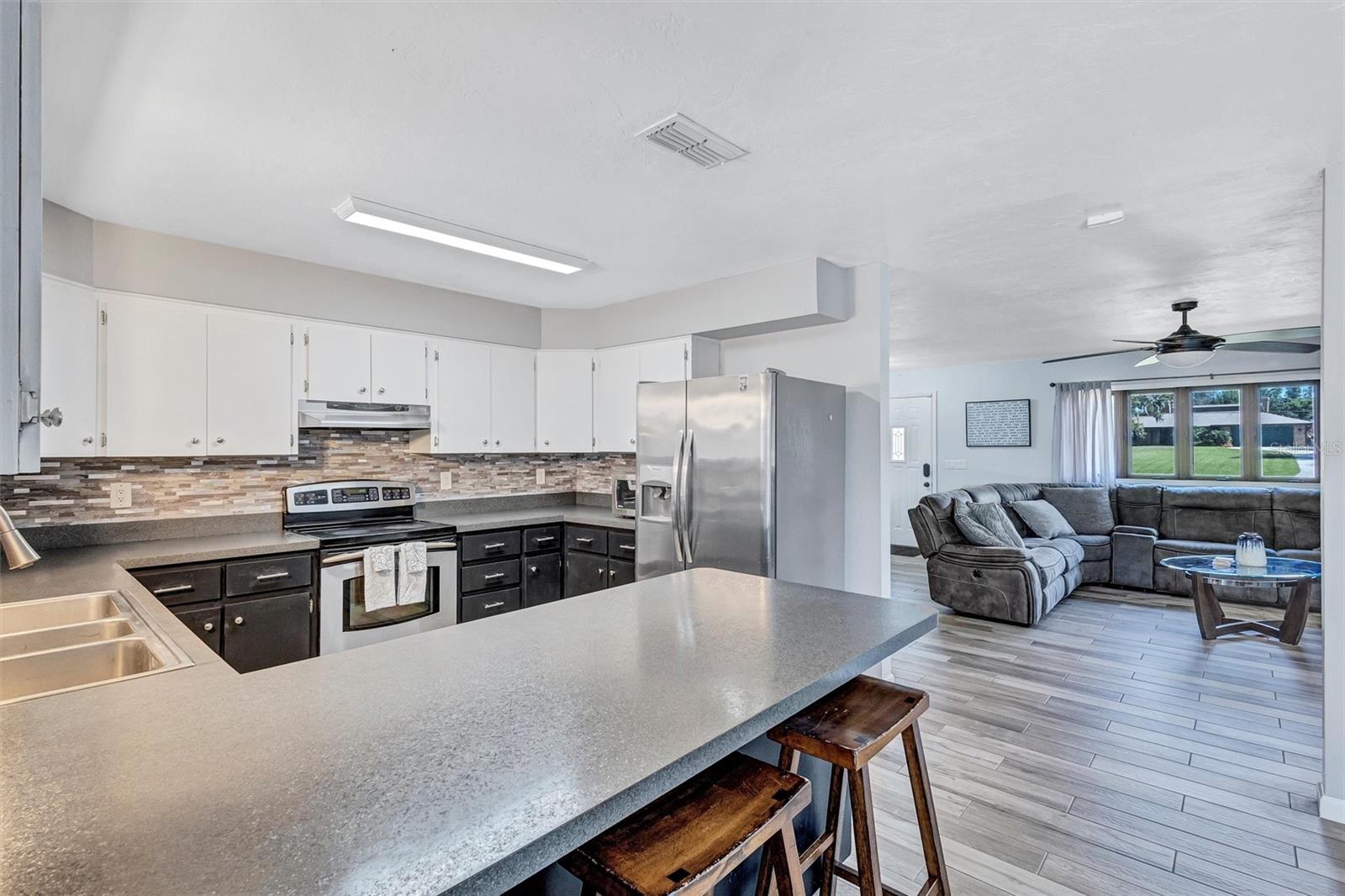 GLENWOOD ACRES UNIT ONE - Residential