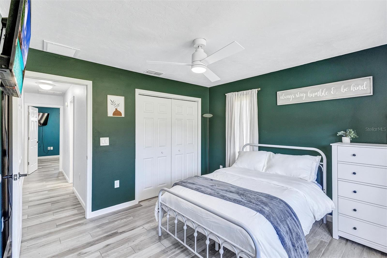 GLENWOOD ACRES UNIT ONE - Residential