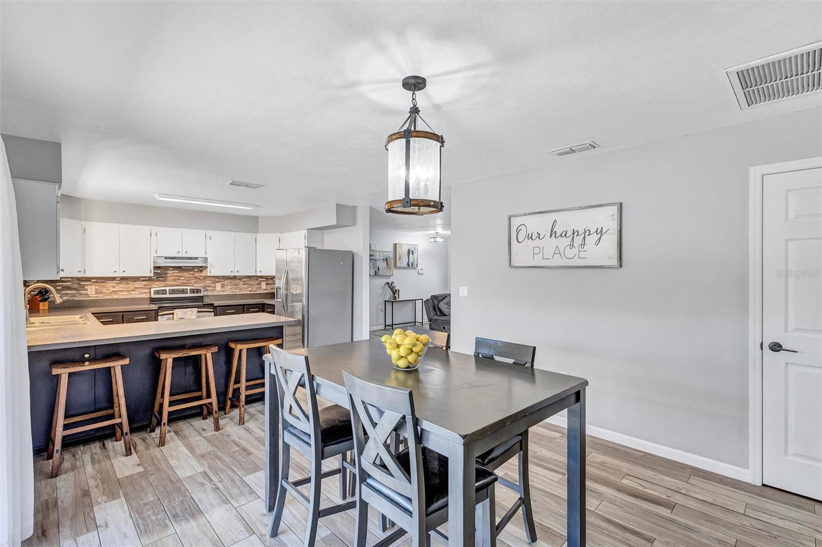 GLENWOOD ACRES UNIT ONE - Residential