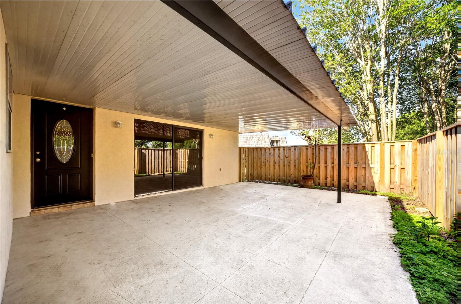 ROYAL OAK ESTATES - Residential