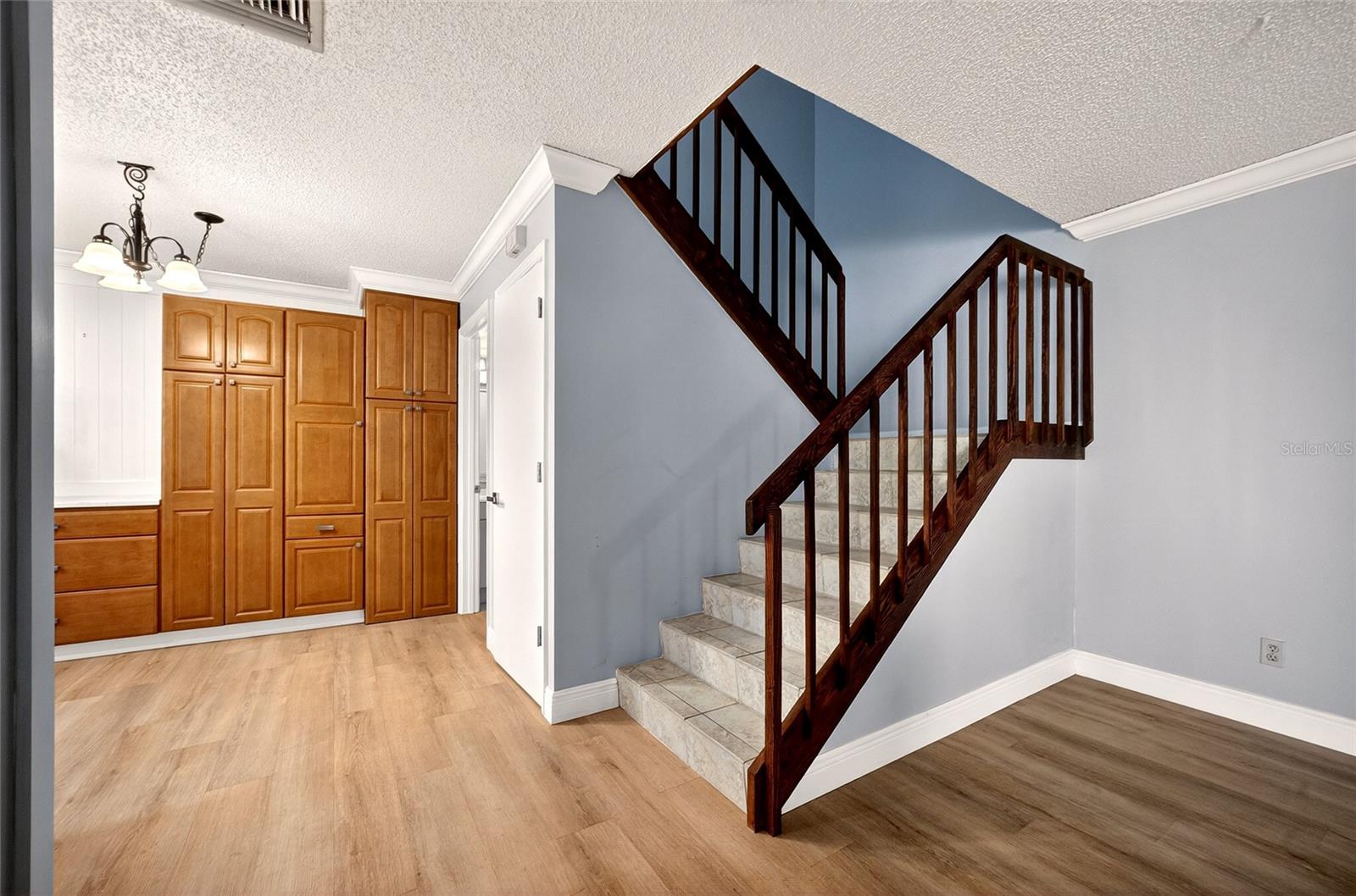 ROYAL OAK ESTATES - Residential