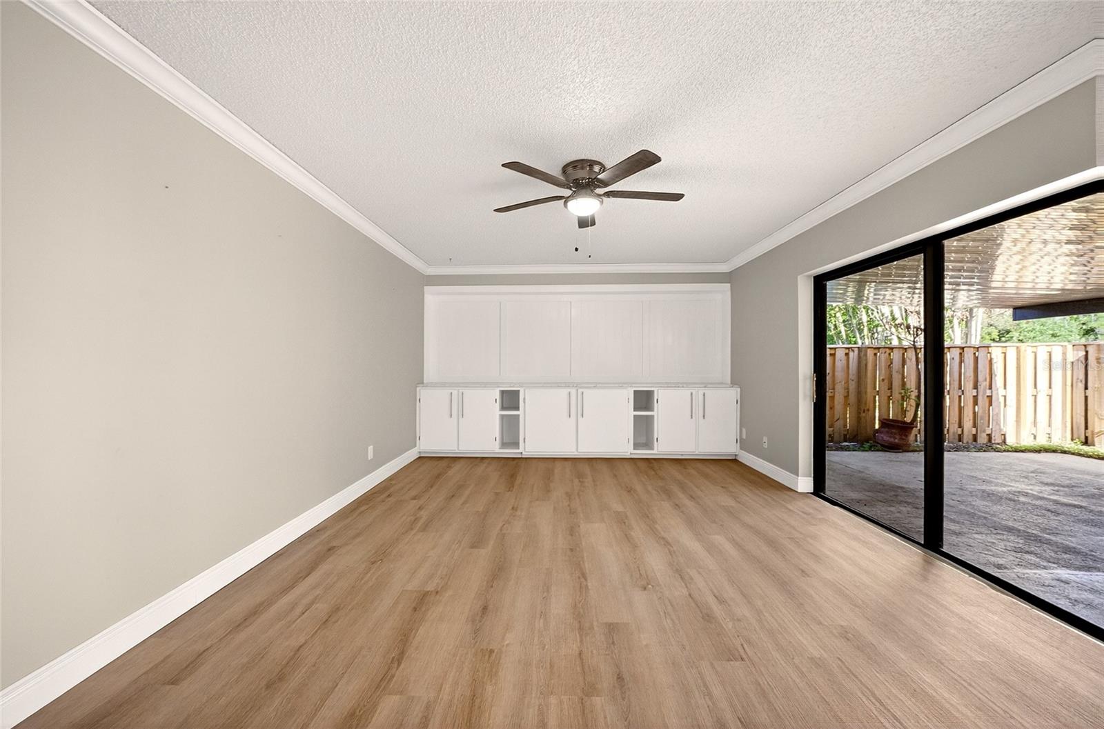 ROYAL OAK ESTATES - Residential