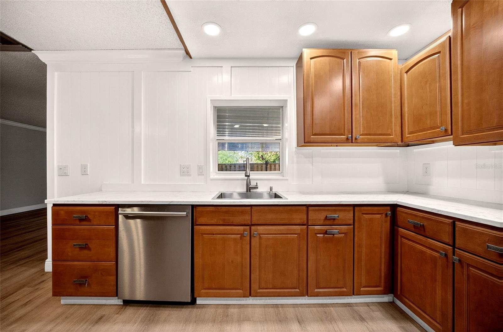 ROYAL OAK ESTATES - Residential