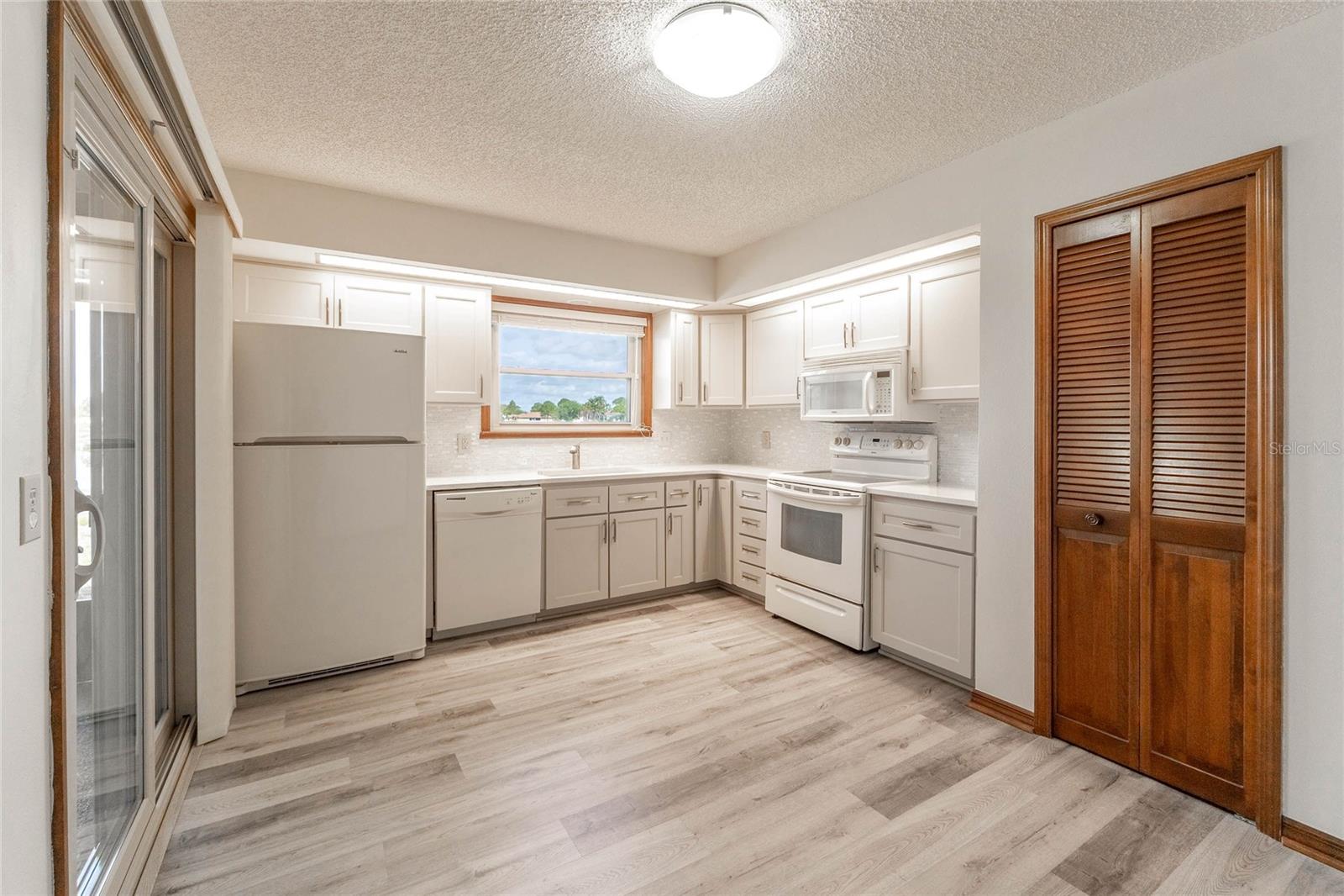 DELTONA LAKES UNIT 40 - Residential