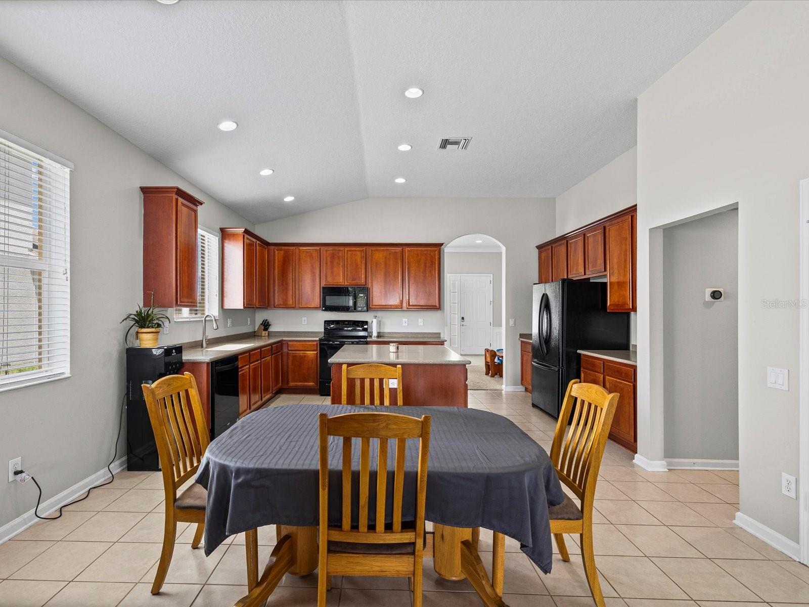 LAKESIDE PH 1A 2A & 05 - Residential