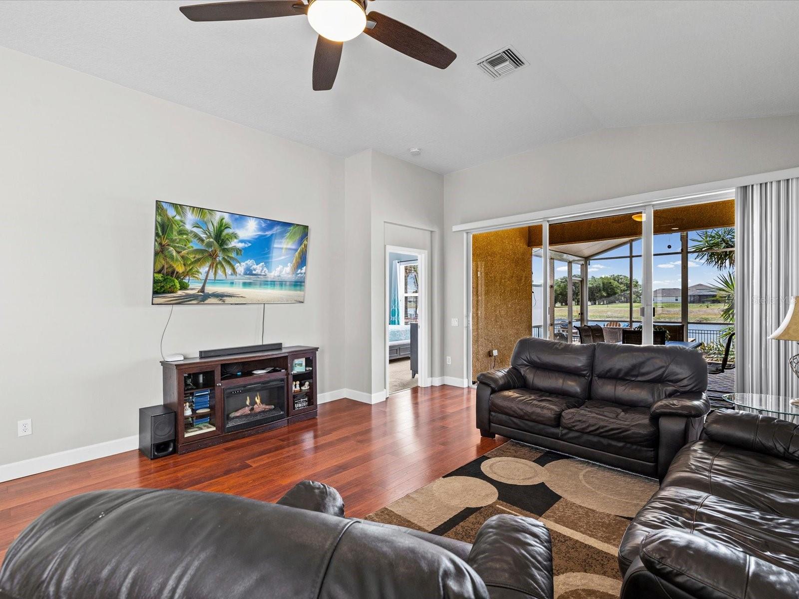 LAKESIDE PH 1A 2A & 05 - Residential