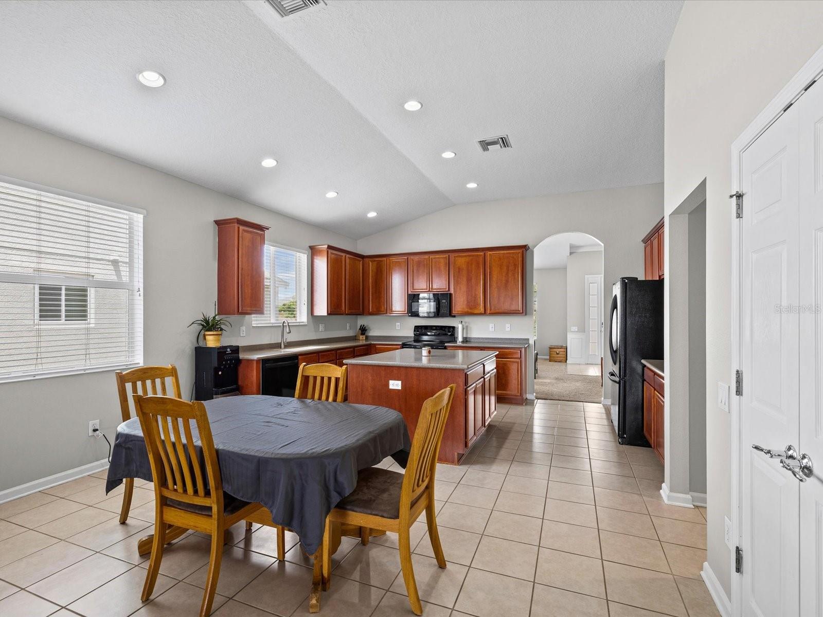 LAKESIDE PH 1A 2A & 05 - Residential