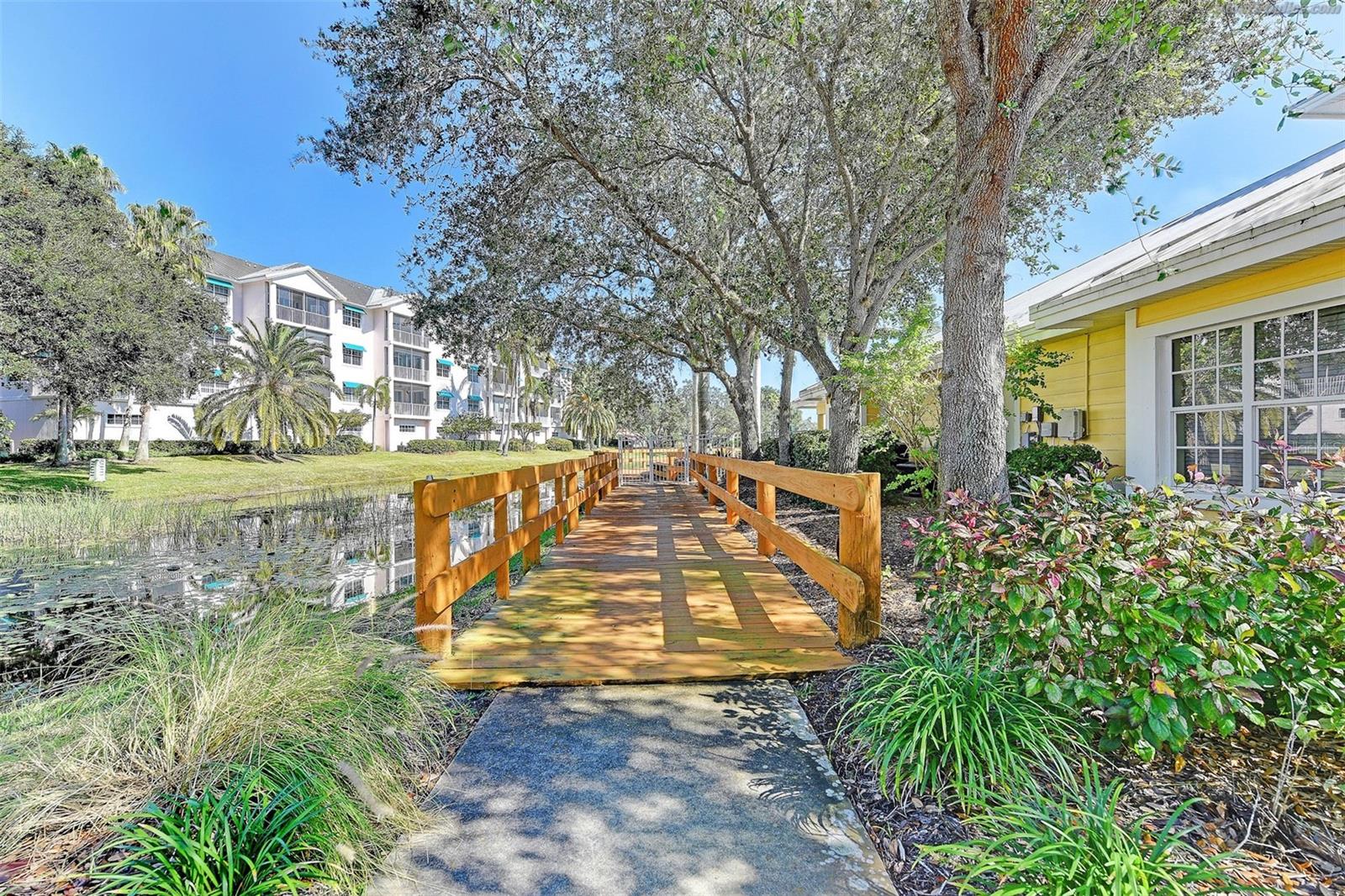 BAYPOINTE VISTA 2 - Residential
