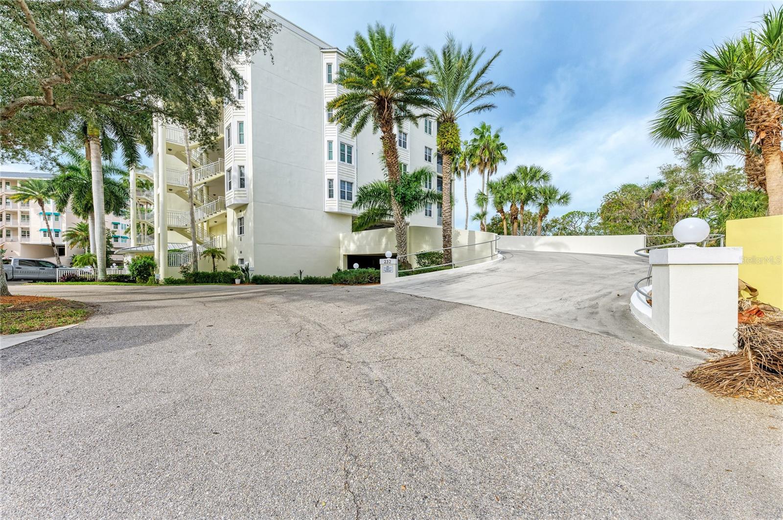 BAYPOINTE VISTA 2 - Residential