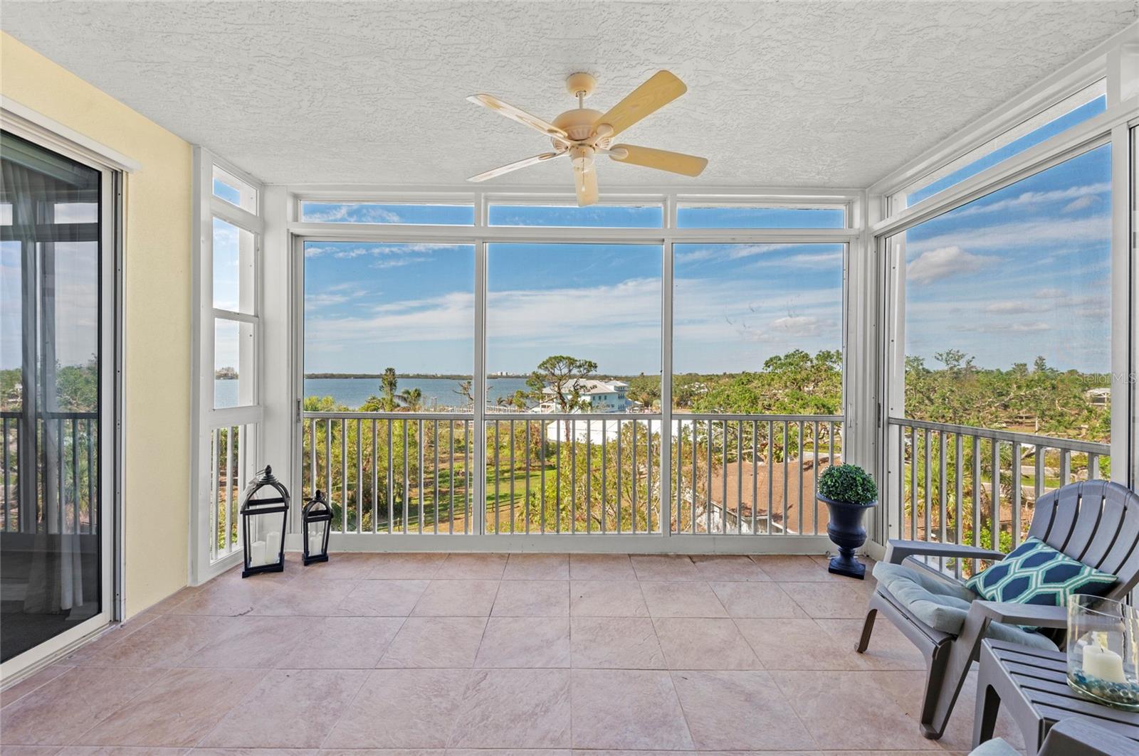 BAYPOINTE VISTA 2 - Residential