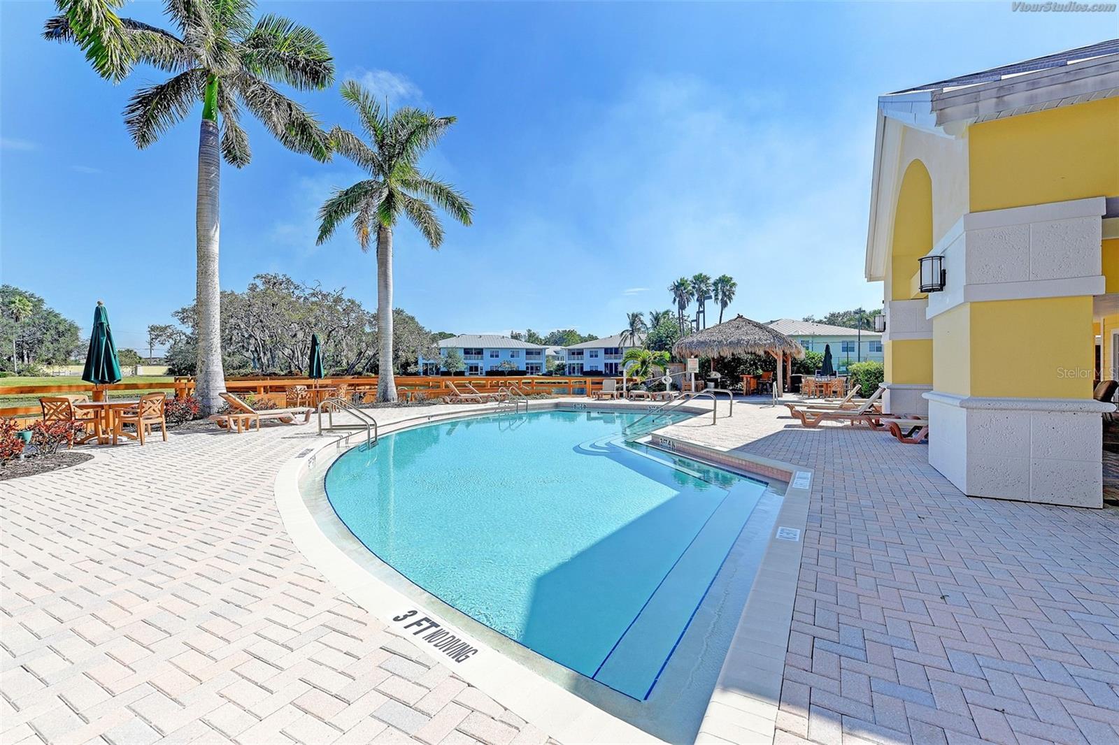 BAYPOINTE VISTA 2 - Residential