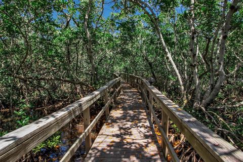 A home in LONGBOAT KEY