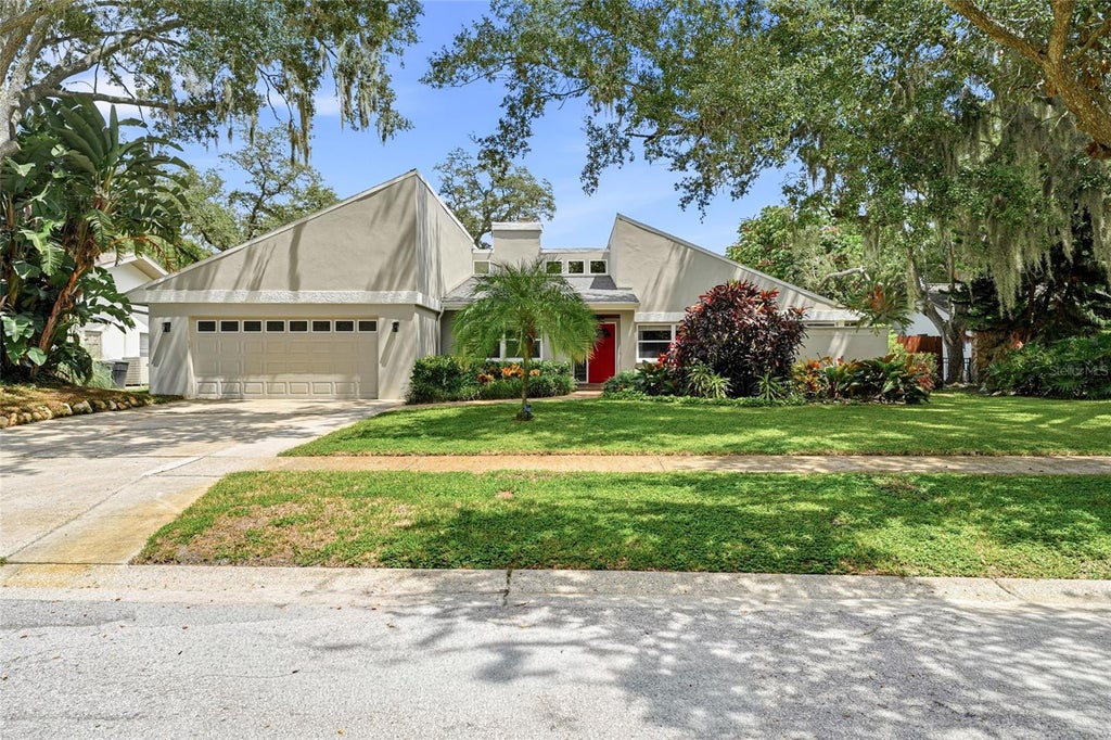 Photo of 2555 Sweetgum Way W, Clearwater, FL 33761 (MLS # TB8540298)