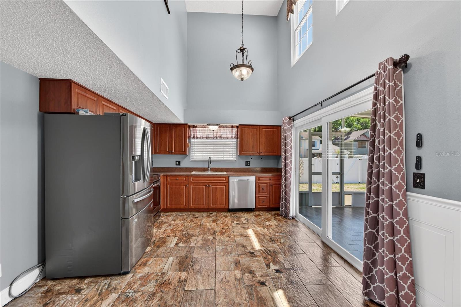 FOUR WINDS ESTATES UNIT SIX - Residential