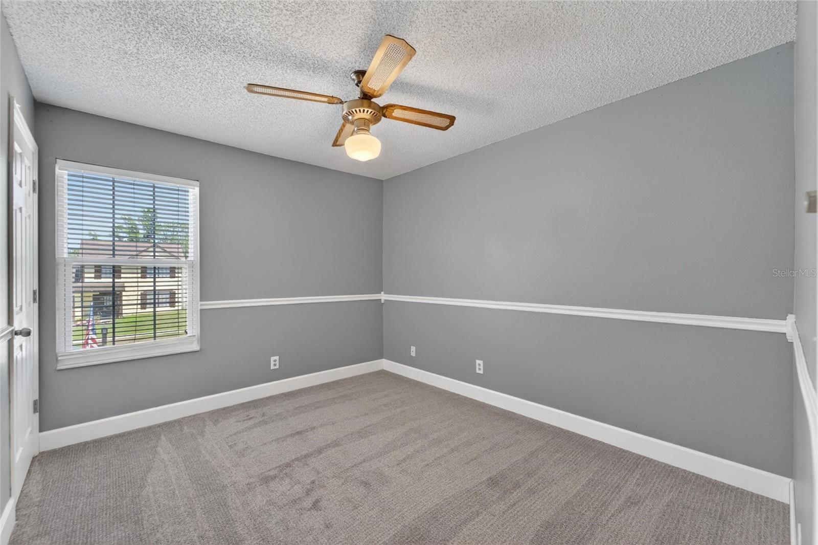 FOUR WINDS ESTATES UNIT SIX - Residential