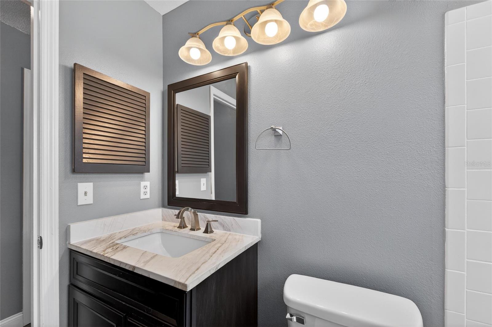 FOUR WINDS ESTATES UNIT SIX - Residential