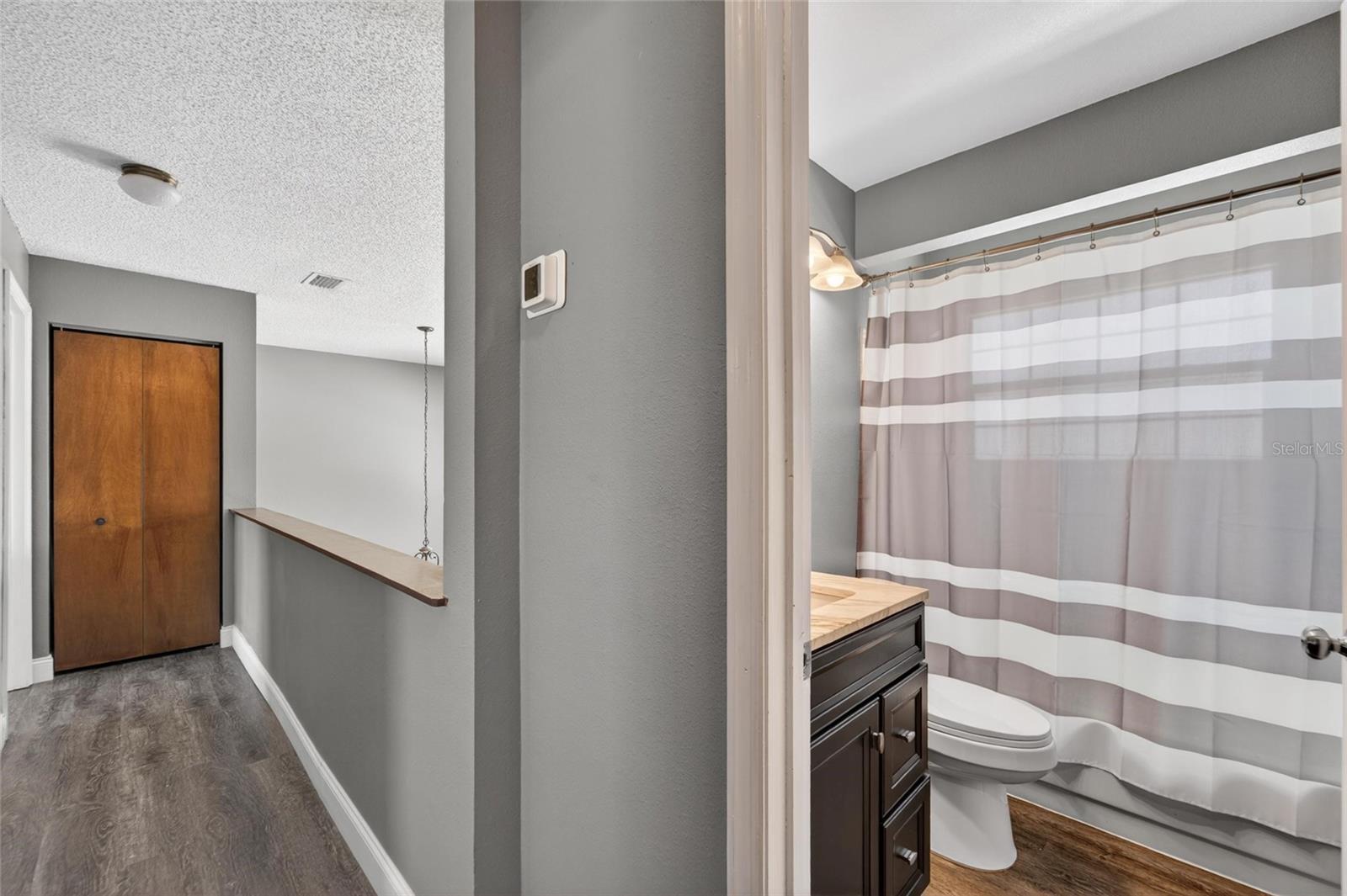 FOUR WINDS ESTATES UNIT SIX - Residential