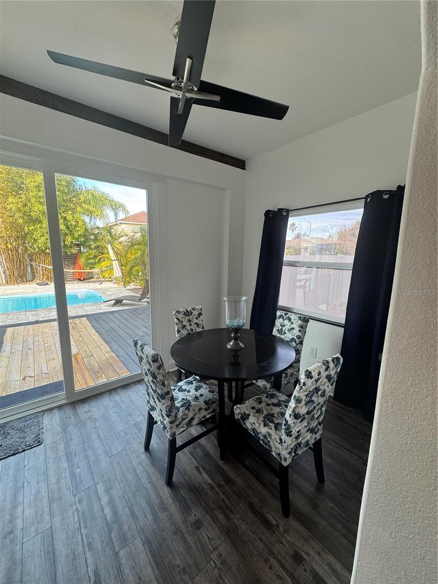 THOUSAND OAKS EAST PH 04 - Residential