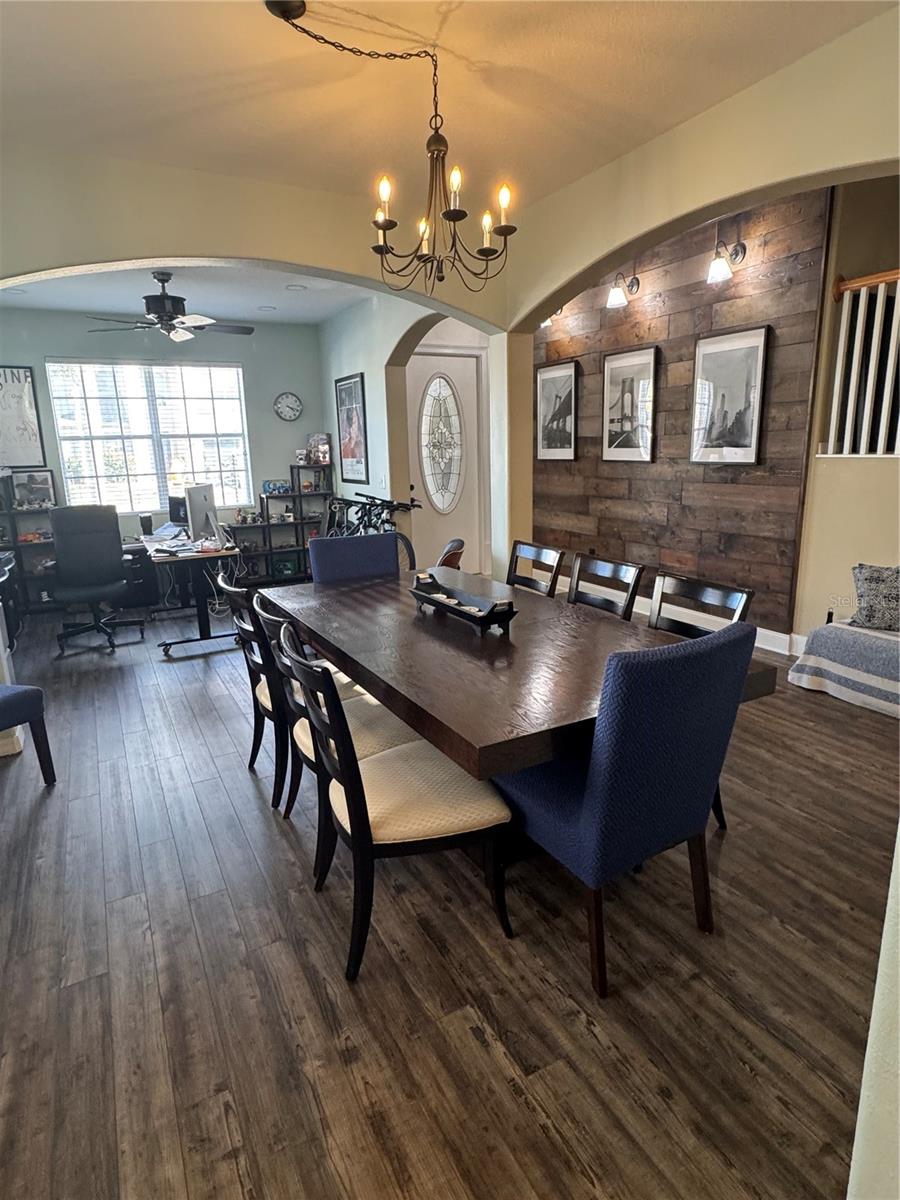 1449 KAFFIR LILY COURT