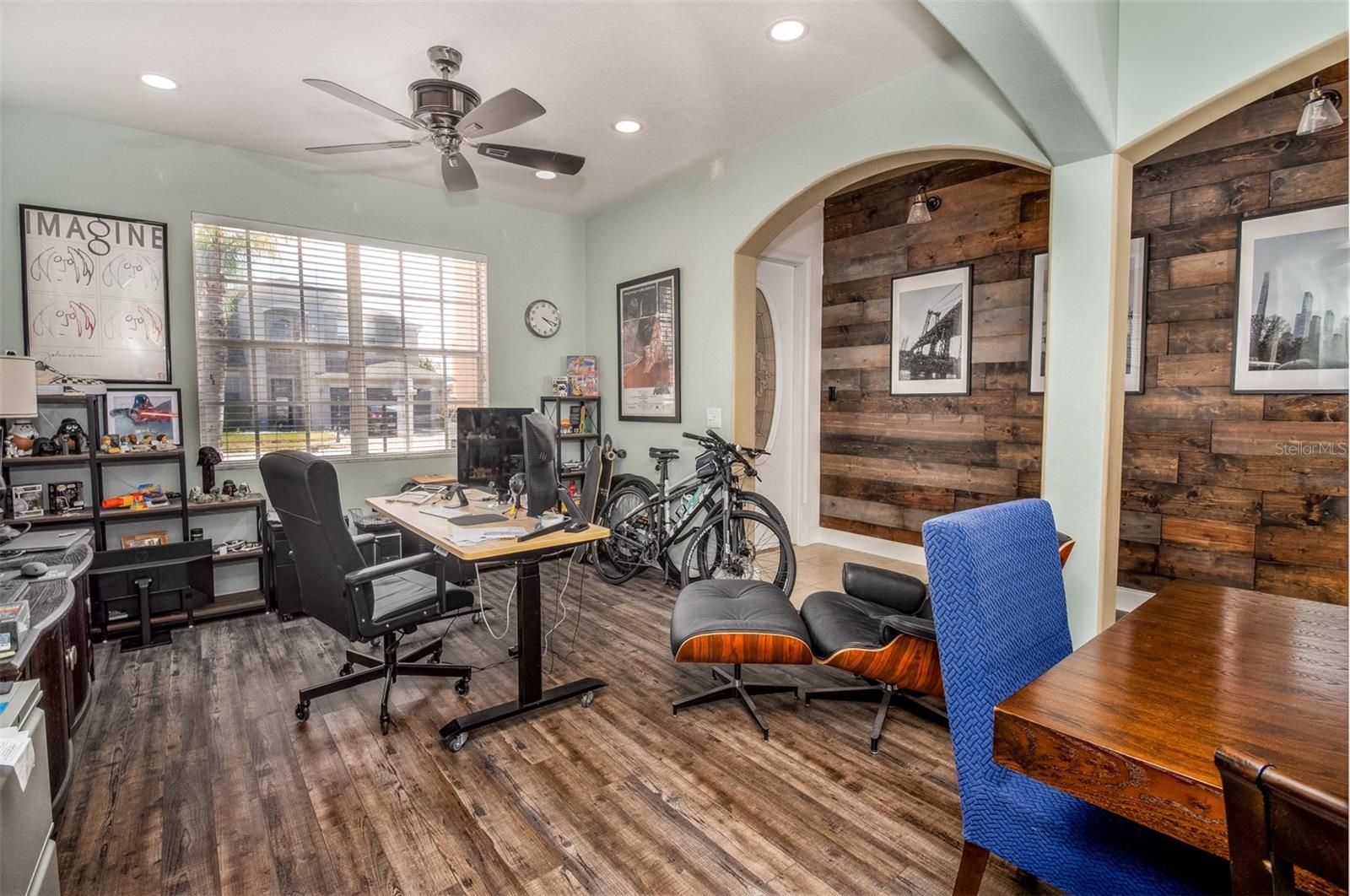 THOUSAND OAKS EAST PH 04 - Residential