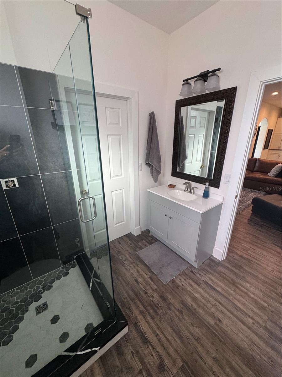 THOUSAND OAKS EAST PH 04 - Residential