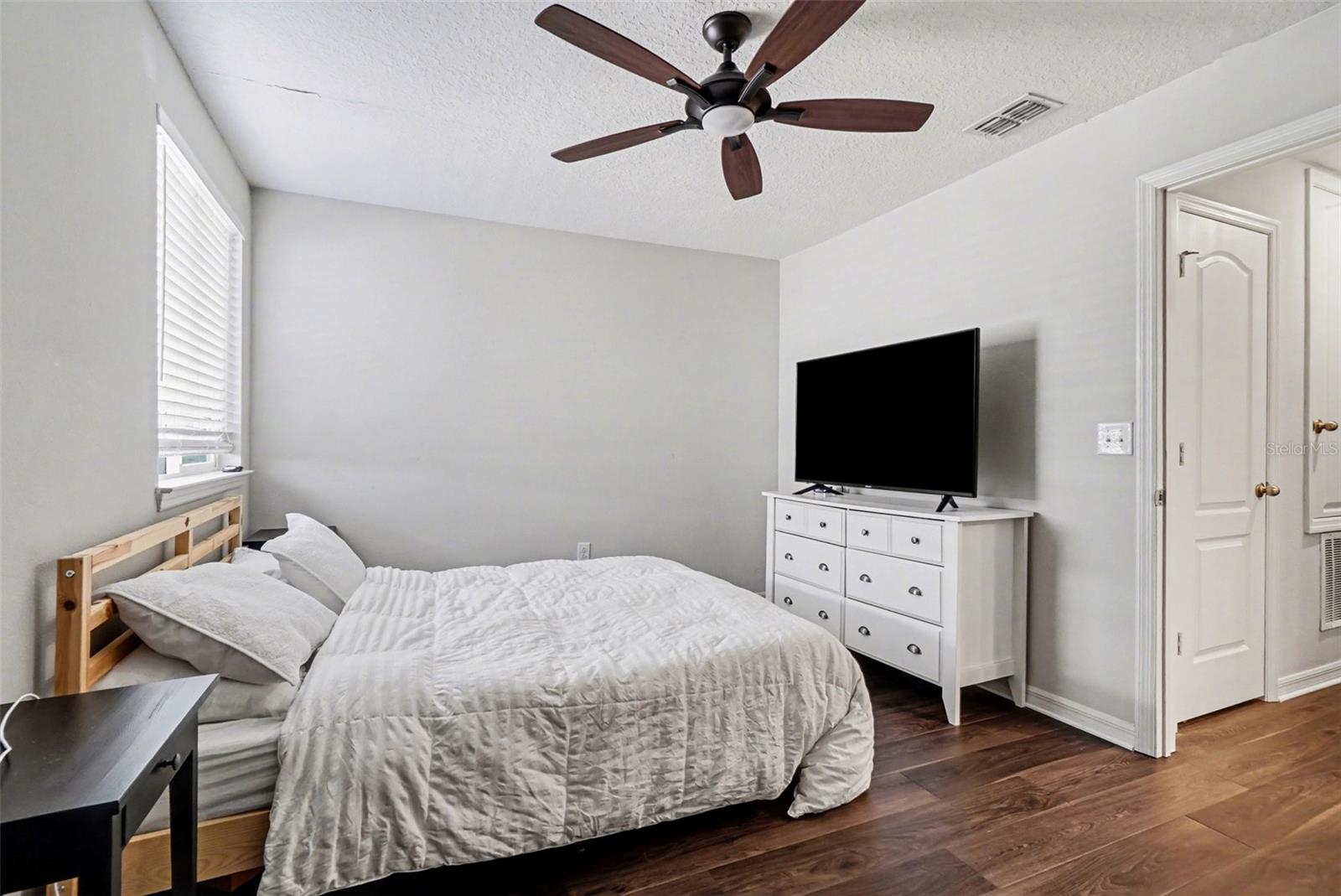 VINEYARDS/HORIZONS WEST PH 2B - Residential