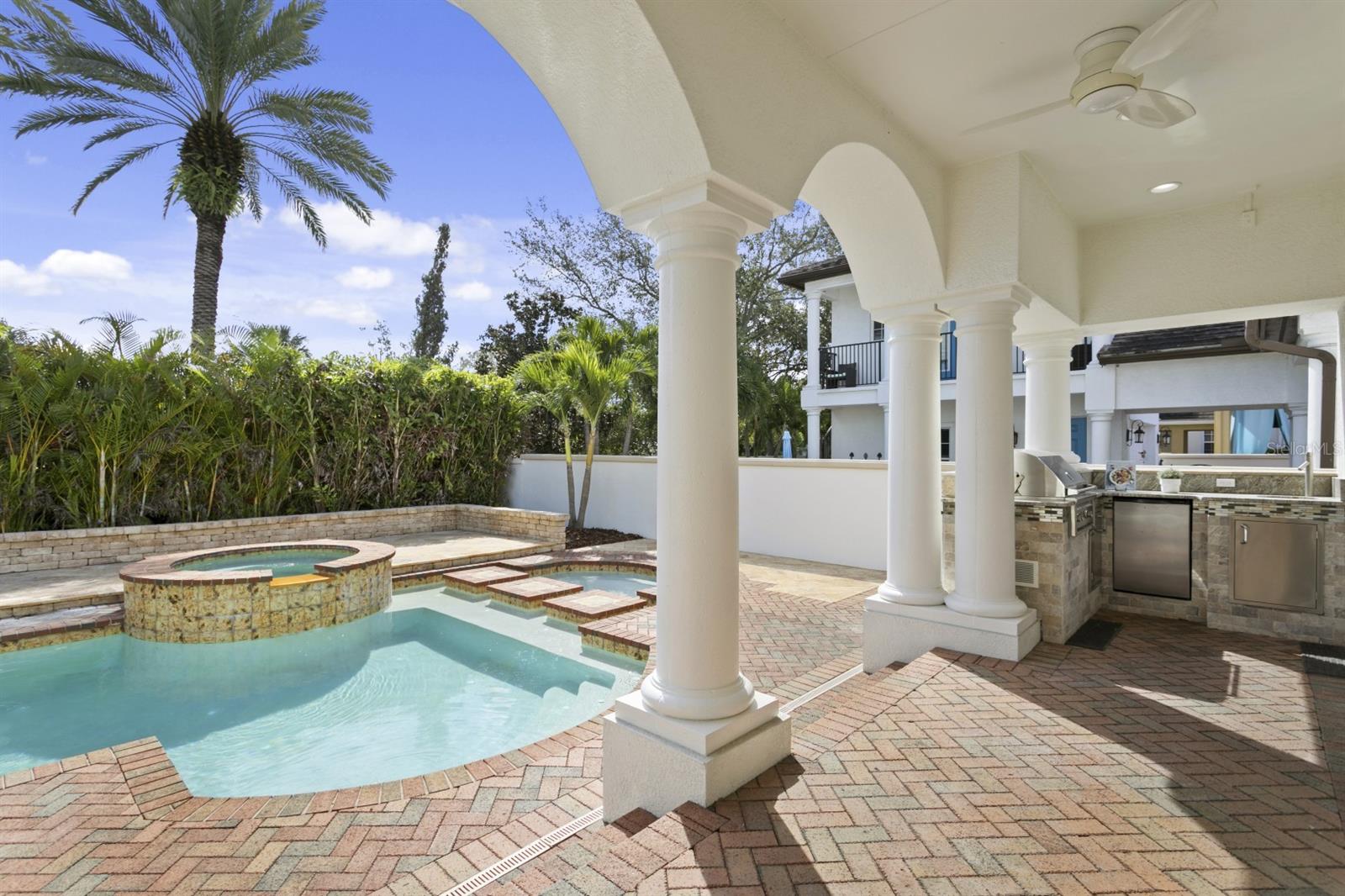 6123 YEATS MANOR DRIVE