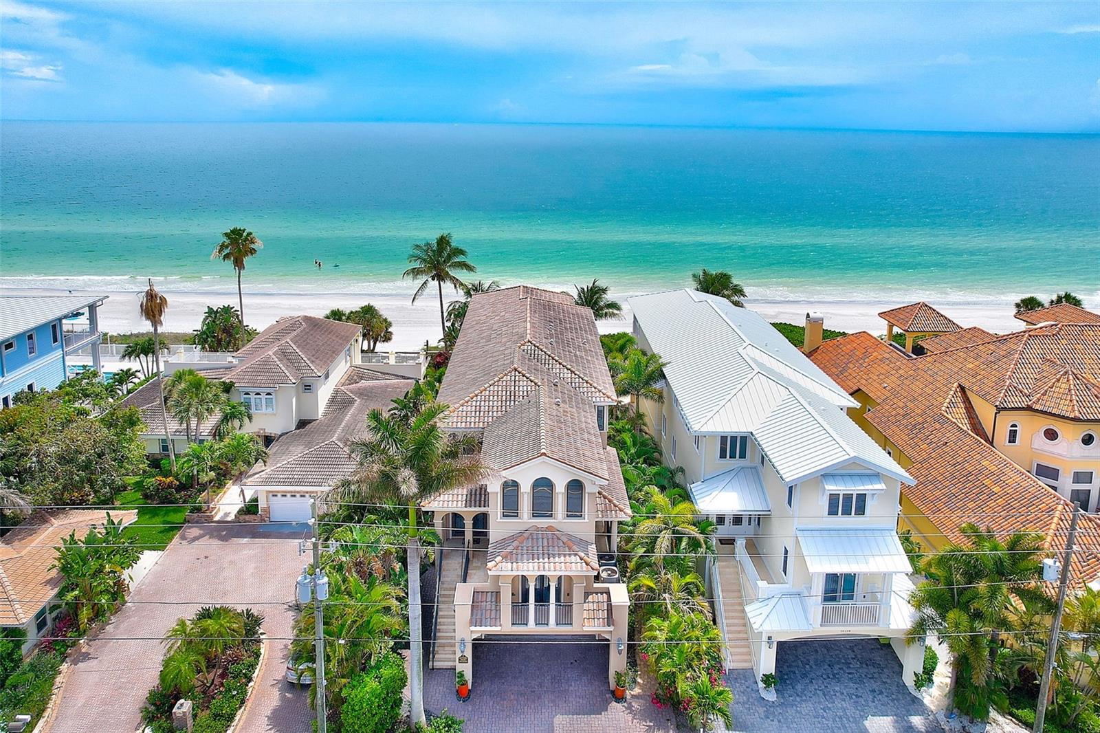 LONE PALM BEACH 1ST ADD - Residential