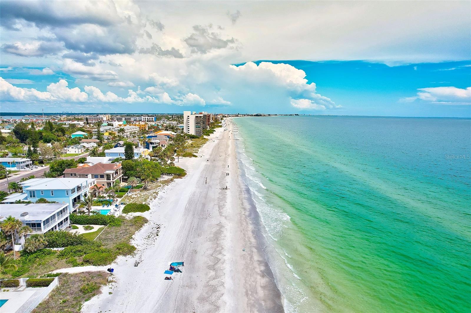 LONE PALM BEACH 1ST ADD - Residential